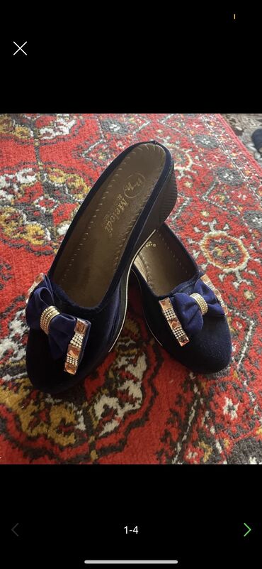 обувь из америки: Домашние тапочки 39, цвет - Синий