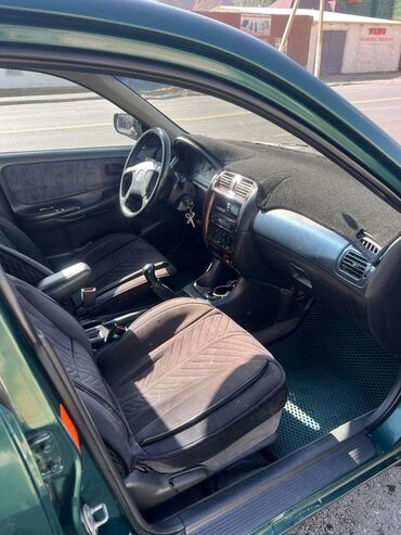 Mazda: Mazda 626: 1997 г., Механика, Бензин, Седан — 7