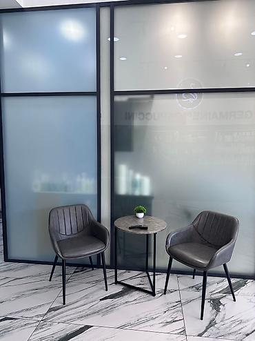 Аренда помещений свободного назначения: Сдаем место для мастера маникюра в уютной студии красоты. Адрес — 6