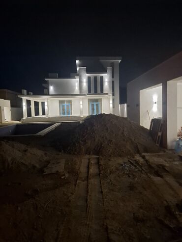 Digər tikinti daşları: Təsvir: - Döküntü torpaq/şevrelənmiş torpaq materialı - Yük maşını ilə — 11