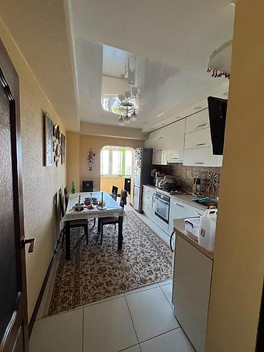 карла: 3 комнаты, 101 м², ул. Карла Маркса Элитка, 10 этаж — 8