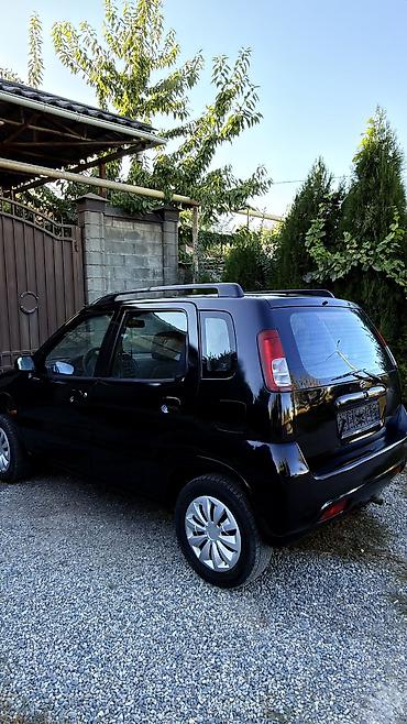 suzuki address: Suzuki Ignis: 2003 г., 1.3 л, Механика, Бензин, Хэтчбэк — 4