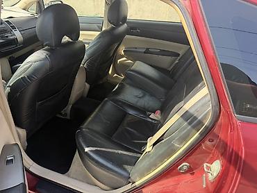 Toyota: Toyota Prius: 2005 г., 1.5 л, Вариатор, Гибрид, Хэтчбэк — 7