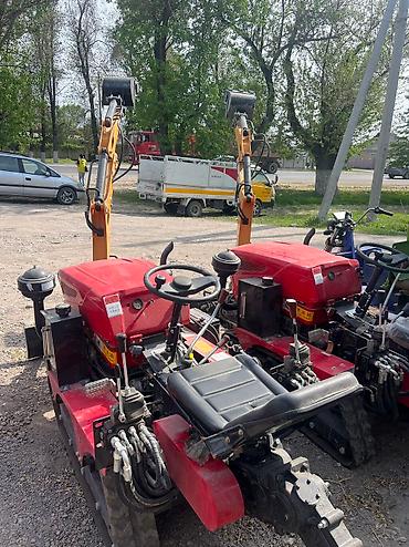 Другие тракторы: Мини трактор, гусеничный, дизель Мини экскаватор, гусеничный дизель 36 — 5