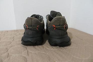 rumenilo max factor: ADIDAS OZWEEGO TR br 48 31cm unutrasnje gaziste, patike bez bilo — 5