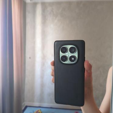 canon 450: Смартфон POCO X7, зелёный цвет корпуса. Ключевые характеристики: - — 1