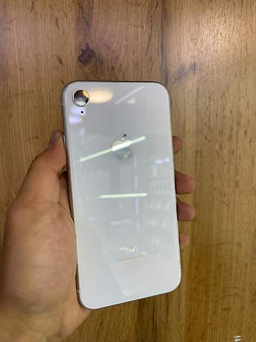 IPhone Xr, Б/у, 128 ГБ, Белый, Чехол, 76 %