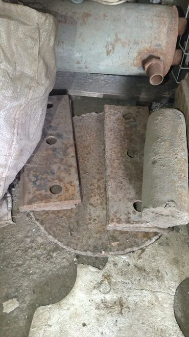 Другое оборудование для металлообработки: Продаю железные болванки б/у гаражное хранение, разные размеры, разные — 2