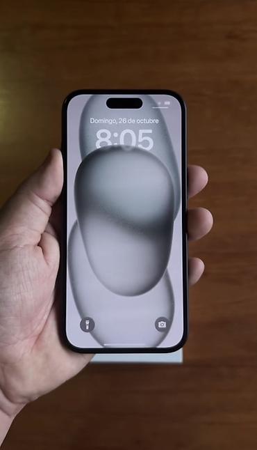 apple mackbook: IPhone 15, Qara, Simsiz şarj — 1