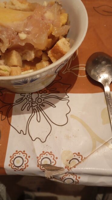 Otaqların uzunmüddətli kirayəsi: Kirayə üçün 1 otaqlı yaşayış sahəsi - Plan: bir otaq, ayrıca kiçik — 1