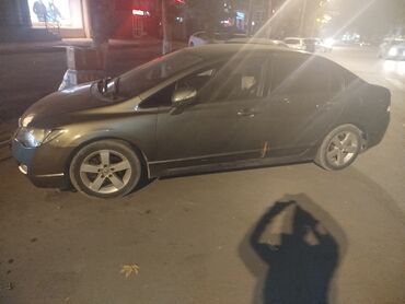 Honda: Honda Civic: 2007 г., 1.8 л, Автомат, Бензин at lalafo.kg — 3 Honda: Honda Civic: 2007 г., 1.8 л, Автомат, Бензин — 3
