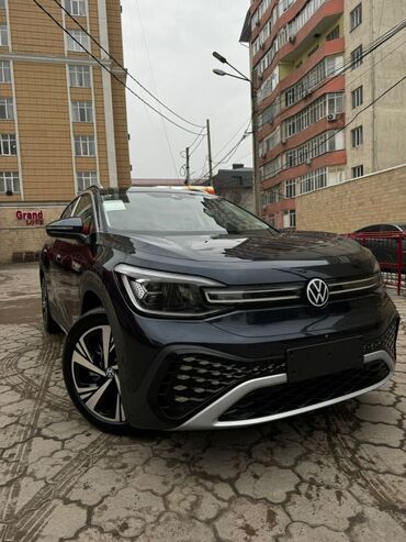 Volkswagen: Volkswagen ID.6: 2022 г., 0.1 л, Робот, Электромобиль, Кроссовер