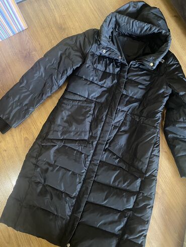 пальто черное: Пальто, Классика, Зима, Полиэстер, По колено, На молнии, S (EU 36)