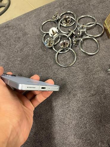 Poco: Poco F7 Pro, 512 GB, rəng - Ağ, Sensor — 9