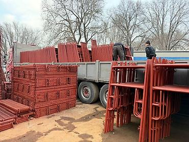 продаю каркас: Строительные леса рамные (металлические) Описание: - Рамные стальные — 10