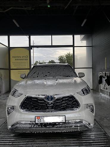 Toyota Highlander: 2021 г., 2.5 л, Вариатор, Гибрид, Кроссовер