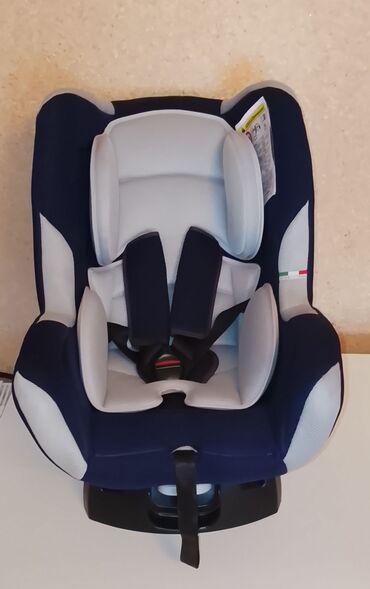 Avtokreslolar: İtaliya istehsalı orginal Cam brendi əla vəziyyətdə 0 aydan 18 kg kimi