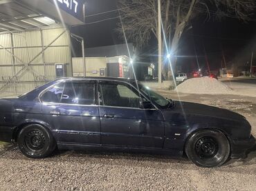 BMW: BMW 5 series: 1993 г., 2 л, Механика, Бензин, Седан at lalafo.kg — 6 BMW: BMW 5 series: 1993 г., 2 л, Механика, Бензин, Седан — 6