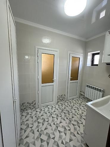 Продажа коттеджей и домов: 🏡 Продается уютный 2-этажный дом в селе Жениш (Иссык-Кульская область) — 20