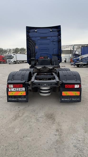 Тягачи: Тягач, Renault, 2014 г. — 7