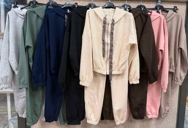 Gornji i donji deo: ✨️MODEL KOMPLET /DUKS-DONJI DEO TRENERKA✨️ 🎀🎀Ženske trenerke, kako sa — 11