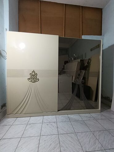 Yataq otağı dəstləri: Yataq mebeli satilir. Endirim edildi yaxşı vəziyyətdə heç bir problemi -da lalafo.az — 2 Yataq otağı dəstləri: Yataq mebeli satilir. Endirim edildi yaxşı vəziyyətdə heç bir problemi — 2