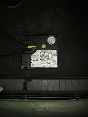 ауди 100 старушка: Avtomobil üçün kompakt şin nasosu (12V) Xüsusiyyətlər: - 12V