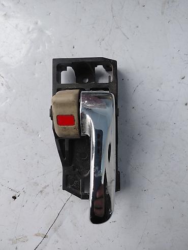 mini jack: Задняя правая дверная ручка Дверная ручка Toyota Б/у, Оригинал — 2