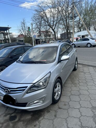 Hyundai Solaris: 2015 г., 1.6 л, Автомат, Бензин, Седан