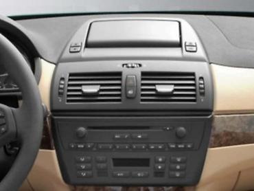 auto pijaca valjevo: RADIO / CD / DVD ZA BMW X3 | Od 2003 do 2010god — 1