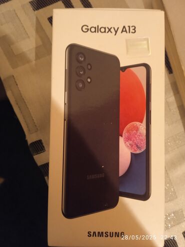 samsung galaxy a13 qiymeti: Samsung Galaxy A13, 64 GB, rəng - Qara, İki sim kartlı, Face ID, Barmaq izi