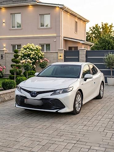 tayota progres: Toyota Camry: 2018 г., 2.5 л, Вариатор, Гибрид, Седан — 1