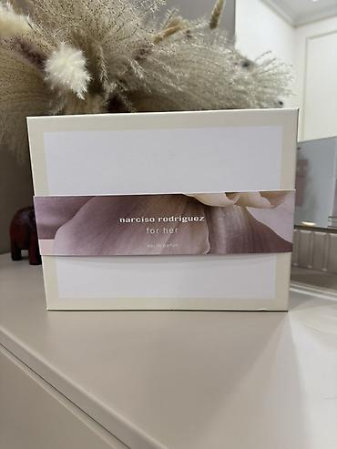 Narciso Rodriguez “for her” – Eau de Parfum hədiyyə dəsti Dəst lalafo.az -da — 2 Narciso Rodriguez “for her” – Eau de Parfum hədiyyə dəsti Dəst — 2
