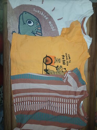 Dəstlər: Uşaq geyimləri dəsti 1) Narıncı rəngli KIABI kombinezon - Material — 12