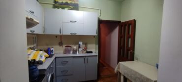 Köhnə tikili: Bakı, Yeni Günəşli Massiv A, 3 otaqlı, Köhnə tikili, m. Xalqlar Dostluğu, 80 kv. m — 10