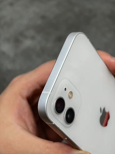 apple: IPhone 12, Б/у, 256 ГБ, Белый, Чехол, 79 % — 8
