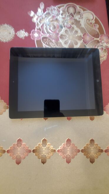 Apple iPad: Diqqətləoxu !!! zapcast kimi satılır, köhnə modellərdir! İllər əvvəl — 4