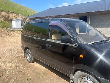 largo: Nissan Largo: 1995 г., 2.4 л, Автомат, Бензин, Минивэн — 4