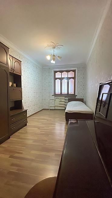 Аренда квартир: Salyanski kazarmanin qarşisinda tankla üz üzə yerləşən binada ücotaqli — 7