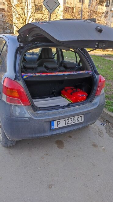 Toyota: Toyota Yaris: 1.4 l. | 2010 έ. Χάτσμπακ — 6
