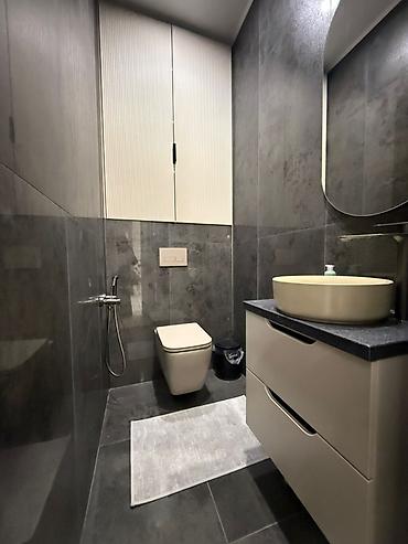 14: 4 комнаты, 121 м², Юг-2 мкр Элитка, 5 этаж, Евроремонт — 10