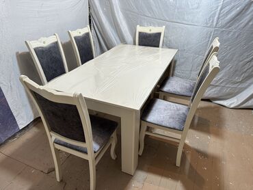 Masa və oturacaq dəstləri: Qonaq otağı üçün, Yeni, Açılmayan, Dördbucaq masa, 6 stul, Belarusiya