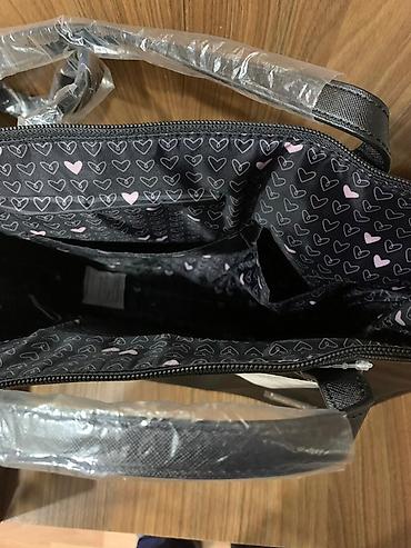 Çantalar: Qara tote tipli çanta – Mary Kay - Rəng: qara, ön hissədə açıq — 2