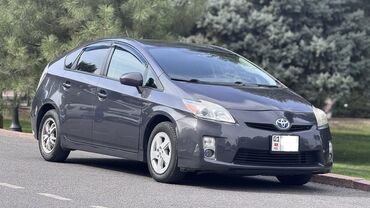 Toyota: Toyota Prius: 2011 г., 1.8 л, Автомат, Гибрид, Хэтчбэк