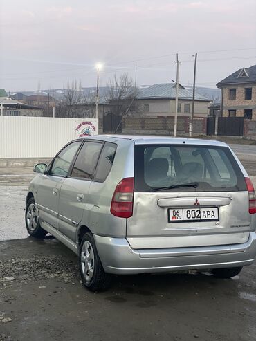 Mitsubishi: Mitsubishi Space Star: 2001 г., 1.3 л, Механика, Бензин, Хэтчбэк — 2