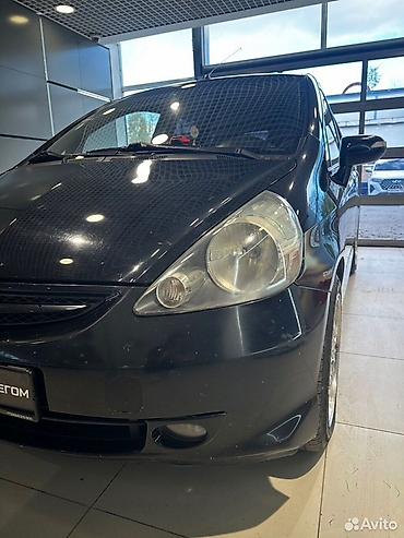 хантер кж: Honda Jazz: 2008 г., 1.3 л, Механика, Бензин, Хэтчбэк — 4
