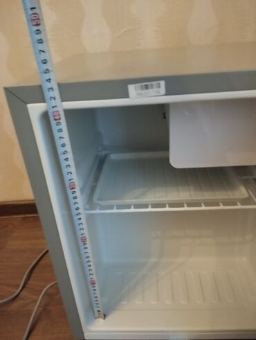 Soyuducular: Kompakt mini soyuducu – Fischer markası (üzərində loqo var). Kiçik — 2