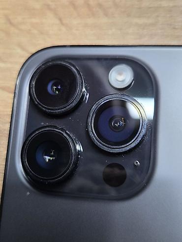 apple studio: IPhone (14 Pro, цвет «черный титан») Полностью родной. Акб 86%родной — 3