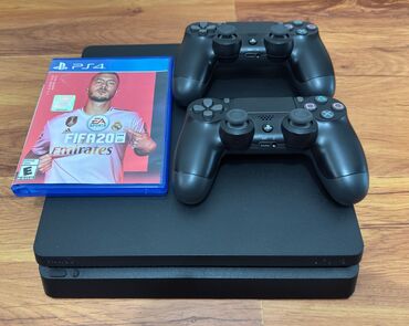 PS4 (Sony PlayStation 4): Продаю PS4 Slim 500gb 10 игр Вторая ревизия. (2216a) Состояние