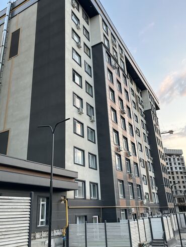 квартира баяат: 2 комнаты, 72 м², Элитка, 8 этаж, ПСО (под самоотделку)